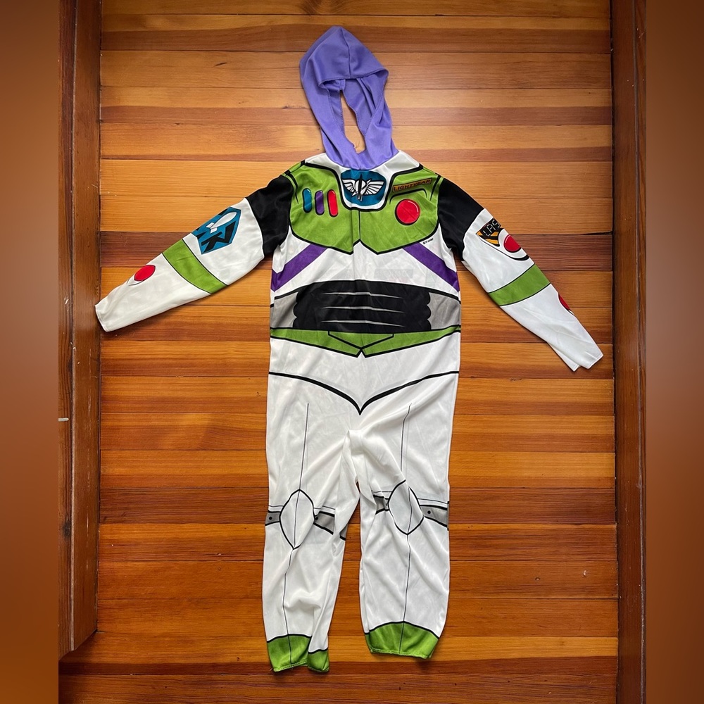 NWOT Disney Toy Story Buzz Lightyear costume